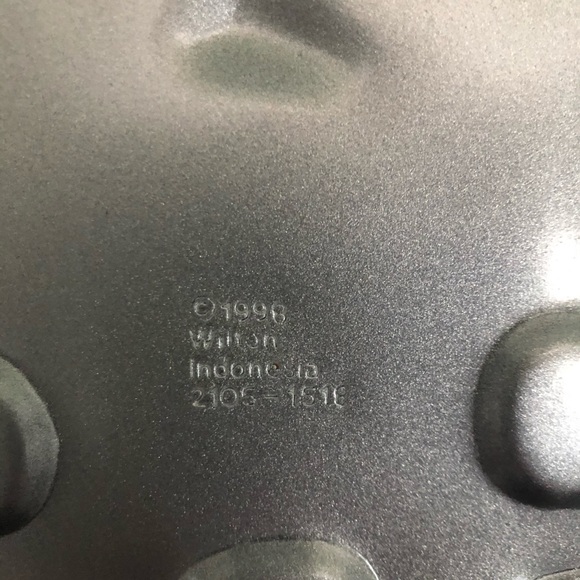 🐰Wilton Bunny cake pan🐰 - Picture 5 of 8